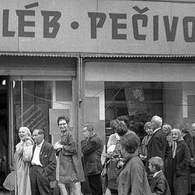 Nevýhoda byla, že jste si chleba museli zamlouvat dopředu.