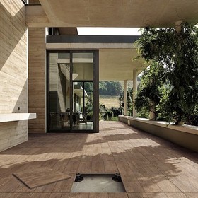 Krásná dlažba s imitací dřeva