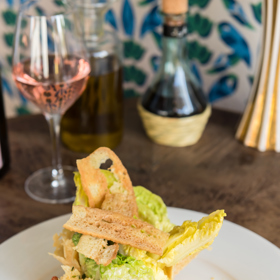 Lehké a moderní menu je plné chutí.