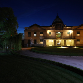 Atmosféru Chateau Kotěra si zamilujete.