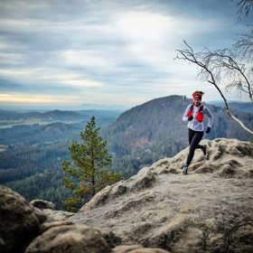 Lenka Vacvalová má běžeckou módu v malíčku.