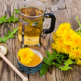 Pampeliškové produkty jsou skvělé na pleť i vlasy