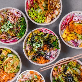 Poké si můžete připravit na mnoho způsobů.