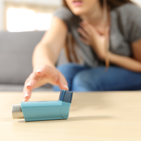 Astmatické záchvaty mohou znepříjemnit život