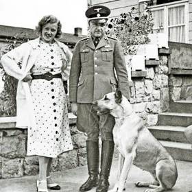 Manželé Kochovi působili jako harmonická rodinka.