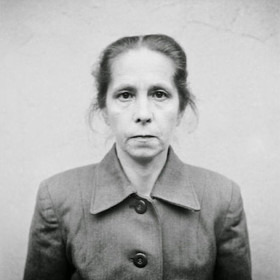 Juana Bormann (někdy udáváno také Juanna či Johanna) byla sadistickou dozorkyní v nacistických koncentračních táborech. Chodila se psem, kterého nechávala hladovět a pak ho posílala na vězně.