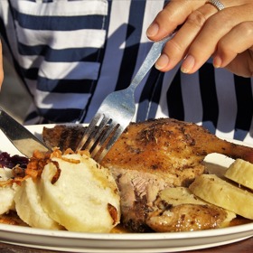 Kynutý knedlík je oblíbenou přílohou.