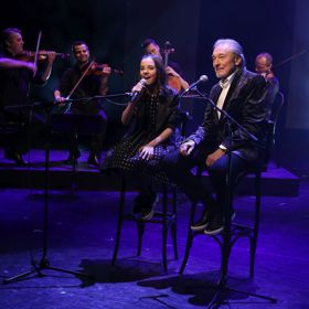 Text k písni napsal Richard Krajčo.