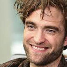 Pattinson občas působí dost ušmudlaným dojmem.