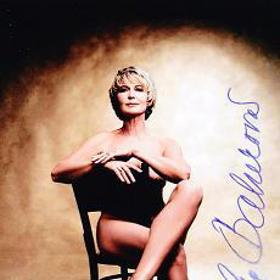 Kvůli filmu Ženy v pokušení se v šedesáti letech svlékla.