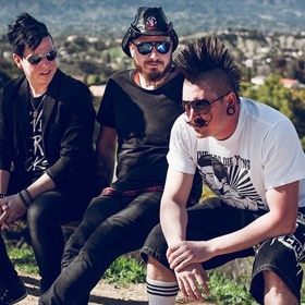 Putovní letní kulturní festival Hrady CZ letos představí špičku současné české a slovenské hudební scény.