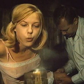 S Rudolfem Hrušínským ve filmu Rozmarné léto (1967)