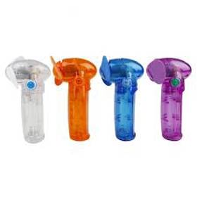 Kapesní ventilátor vám pomůže ve velkých horkách.