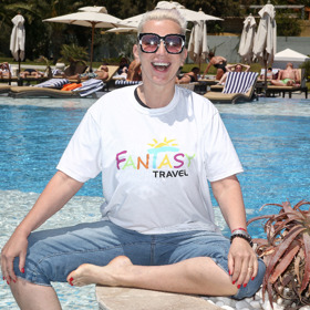 Bývalá modelka se netají s tím, že ujíždí na brýlích.