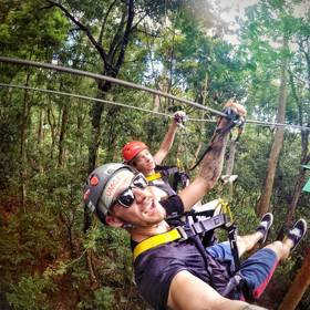 Tomáš se adrenalinu nebojí.