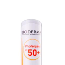Balzám na rty, Bioderma,, 4 g, 219 Kč. Balzám rty vyživuje, hydratuje a zároveň chrání před UV zářením.