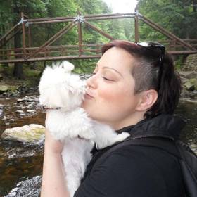 Zpěvačka je dvojnásobnou maminkou.