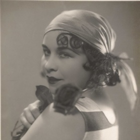 Míla Pačová byla hvězdou menších rolí.