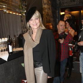 Chantal plastiky tají, nemá se však za co stydět, vypadá skvěle.