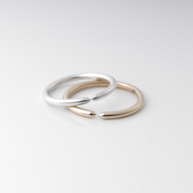 Pokud nechcete nudný snubní prsten, oslovte Kristýnu Malovanou.