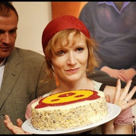 Bývalé spolužáky z gymnázia zavál život každého jinam.