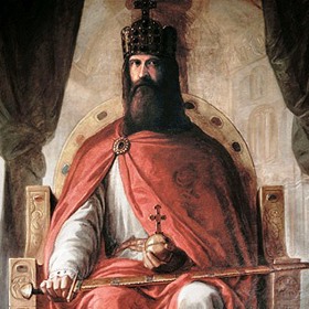 Kopí osudu vlastnil i sám Karel Veliký, jeden z Hitlerových idolů.