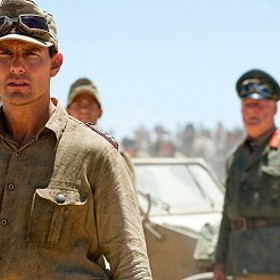 Poté, co je zraněn a odvelen z fronty, dojde k vylodění spojeneckých jednotek v Normandii a Stauffenberg se stává členem rozsáhlého spiknutí. 