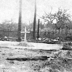 V obci byla zřízena knihovna, dobrovolný hasičský sbor, ochotnický divadelní spolek, založena druhá (církevní) škola. 