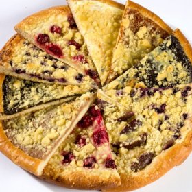 Upečte si lahodný valašský frgál a na náplň použijte ovoce ze zahrádky.