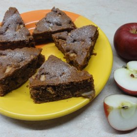 Milovníci perníku zase mohou vyzkoušet variantu s letními jablky.