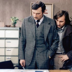 První řada seriálu Malý pitaval z velkého města se natáčela v letech 1983 až 1984.