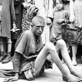 V roce 1940 byla stejně jako ostatní Židé umístěna do ghetta, které ve Varšavě zřídili nacisté. Lidé tu žili v děsivých podmínkách. To nejhorší ale mělo teprve přijít.