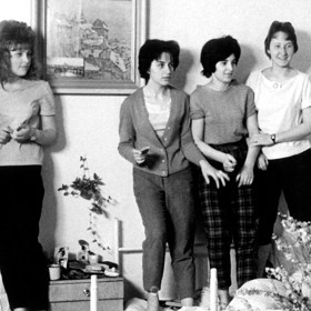 Před Listopadem 1989 se modelkám obvykle říkalo manekýny. 