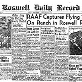 Patrně nejdiskutovanější případ se odehrál 2. července 1947 poblíž města Roswellu v Novém Mexiku v USA. Na obloze byl tehdy pozorován předmět ve tvaru disku a místní farmář prý poté našel na svém pozemku vzdáleném asi 110 km od Roswellu trosky objektu neznámého původu. 