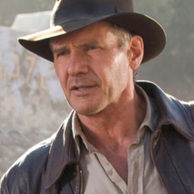 Indiana Jones je archeolog s kloboukem a bičem a také přehnaným strachem z hadů, stvořený podle komiksových hrdinů, o kterých Lucas i Spielberg rádi četli v dětství.