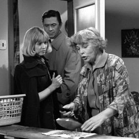 Tatínek chce svému synovi splnit jakékoliv přání, co si malý Jirka přál nejvíce se dozvíte v povídce Přání