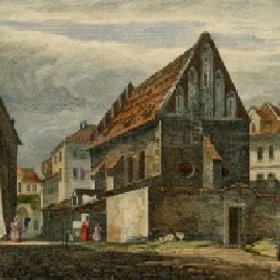 Rabi proto Golema nechal spát na půdě Staronové synagogy. Spousta nadšených záhadologů se Golema snažila v průběhu věků najít, patřil mezi ně i císař Rudolf II.