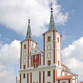 Na místě kláštera, v němž údajně Ďáblova bible vznikla, dnes stojí kostel sv. Markéty.