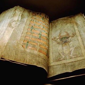 Codex gigas je největší rukopisná kniha (kodex) světa. Byla pravděpodobně napsána počátkem 13. století v podlažickém klášteře v Podlažicích u Chrudimi. Podle legend se na sepsání podílel sám ďábel, proto se jí často říká Ďáblova bible.