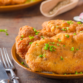 Co Čech, to milovník řízků. Jak je ale ozvláštnit na talíři?