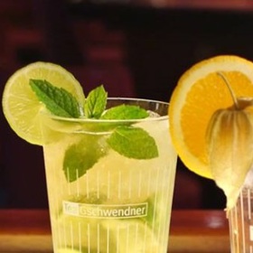 Využijte poslední letní dny k přípravě dokonalého domácího ledového čaje