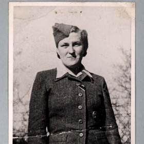 Hermine Brauensteinerové tu říkali jí Kobyla z Majdanku, protože vězně v tomto koncentračním táboře mučila speciálně vyrobenými botami.