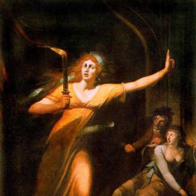 Náměsíčná lady Macbeth, scéna během níž dochází k pádu z jeviště.