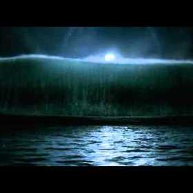 Většina pasažérů a posádky na místě zahyne, jen pár set lidí zůstane naživu.