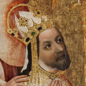 Císař Karel IV. prožil na Křivoklátu část svého neradostného dětství, když ho zde dal uvěznit jeho otec Jan Lucemburský ve strachu o vlastní moc.