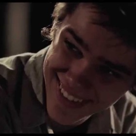 Ve filmu se představili Ellar Coltrane, Lorelei Linklater, Ethan Hawke a Patricia Arquette.