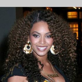 V rámci celé své kariéry prodala více než 100 miliónů hudeních nosičů, což ji řadí mezi nejprodávanější umělce všech dob.