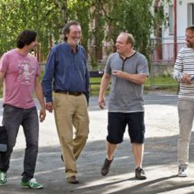 Díky příznivému ohlasu natočil o dva roky později další komedii Manžel na hodinu, navazující na zmíněný debut.