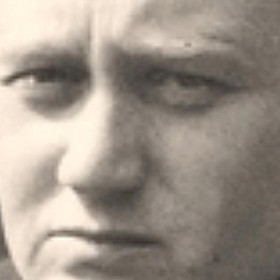 Na starost měla především zplynování vězeňkyň. Do plynových komor je popoháněla svým bičem, kterým je nejradši švihala přes oči.