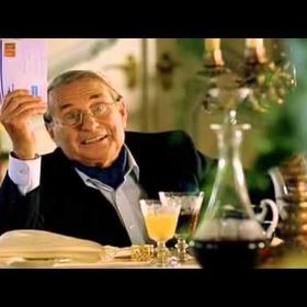 Doslova oči navrch hlavy ten kluk začne mít ve chvíli, kdy z Anglie do Kameňákova přijede šlechtický pár, kterému byl, v rámci restituce, navrácen zdejší zámek. 